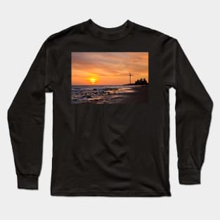 Silhouettes against a dawn sky Long Sleeve T-Shirt